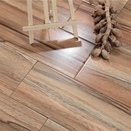 تولید انواع کاشی و سرامیک در ایران